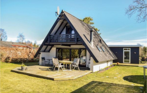 Nice Home In Hadsund With Sauna